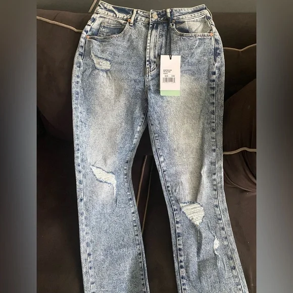 Articles of Society Village Distressed straight leg jeans - Picture 3 of 5
